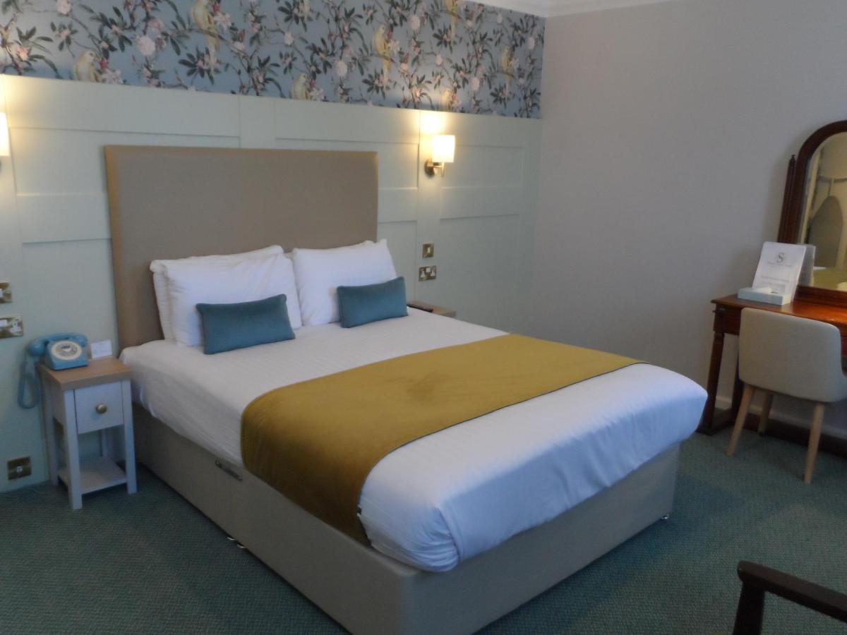 Stanton House Hotel Swindon Esterno foto